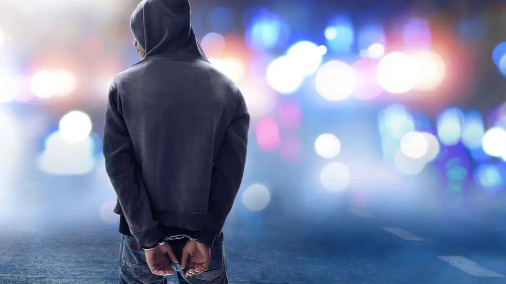 Abusa durante dos a&ntilde;os de la nieta de su pareja y la deja embarazada