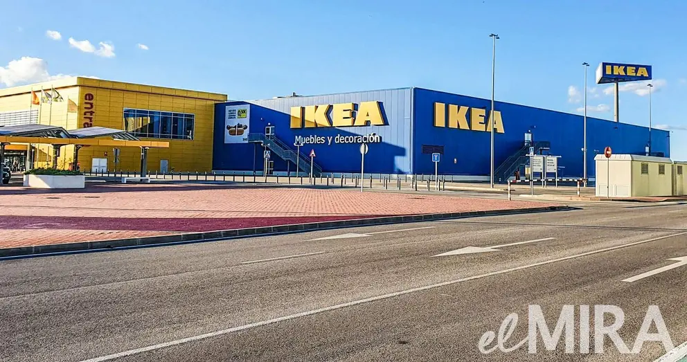 Leroy Merl&iacute;n se adelanta al Black Friday con un armario que arrasa en Ikea