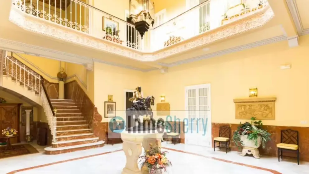 Vivir en un palacio de casi 1 kil&oacute;metro cuadrado es posible en Jerez: el precio, 1.200.000 Euros
