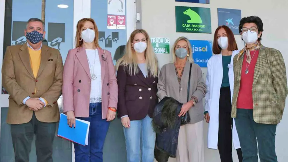 La Junta de Andaluc&iacute;a apoya en Jerez&nbsp;a la Asociaci&oacute;n de Familiares de Alzheimer La Merced