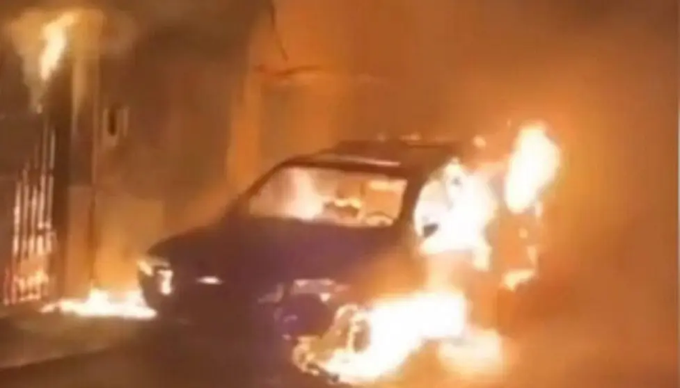 Queman la casa del alcalde de Navas de San Juan