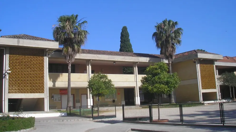 Confinan 2 aulas del Colegio El Cuco en Jerez por positivos