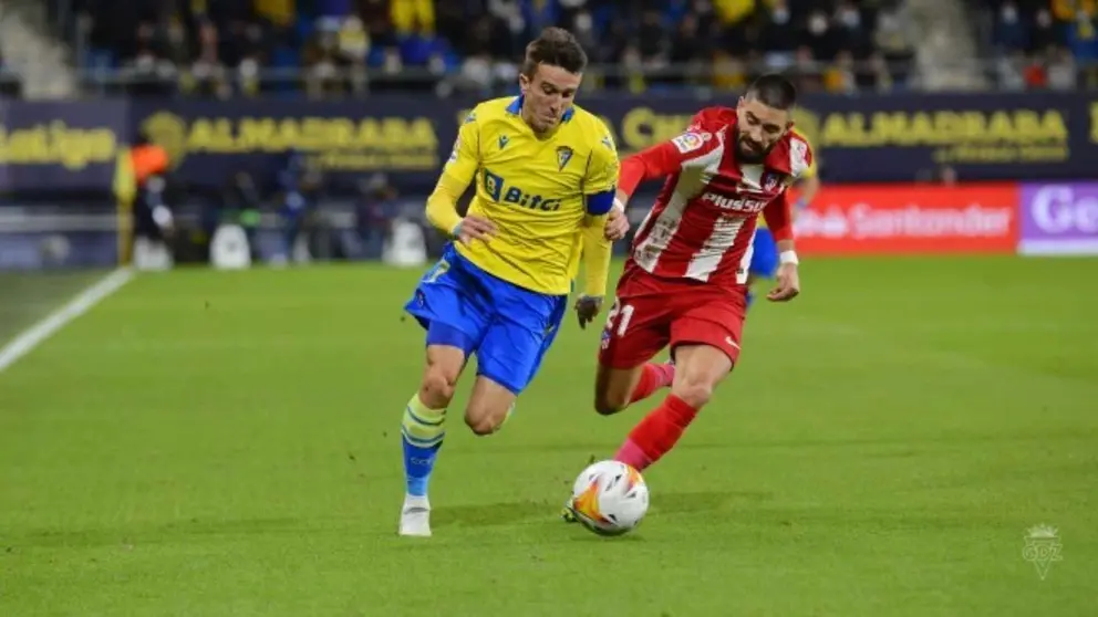Salvi S&aacute;nchez, en el &uacute;ltimo encuentro del C&aacute;diz CF frente al Atl&eacute;tico de Madrid