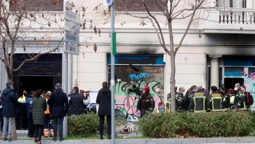 Un beb&eacute; ha muerto en el incendio de un local okupado en Barcelona