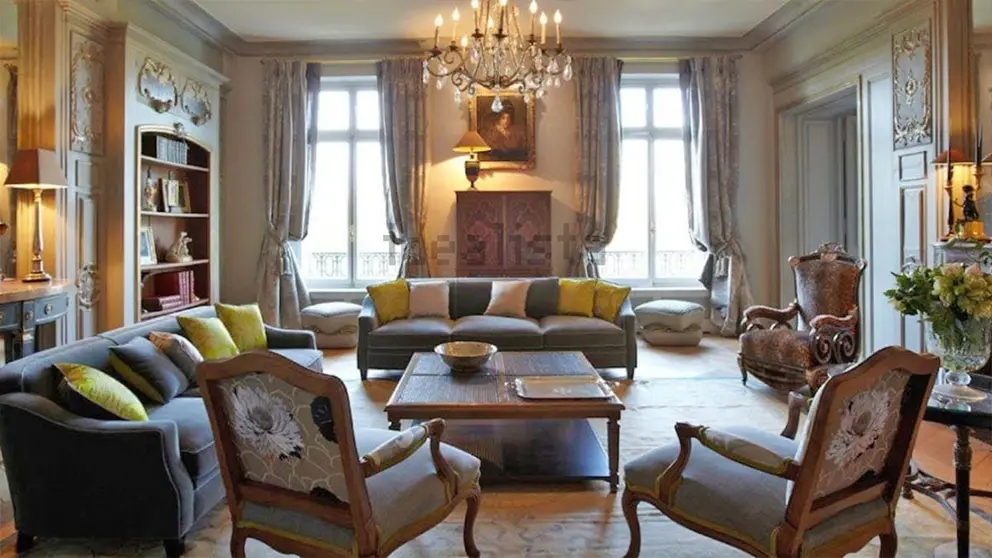 La casa m&aacute;s exclusiva de Sevilla en venta es una unifamiliar en la Calle Betis: 785 metros cuadrados