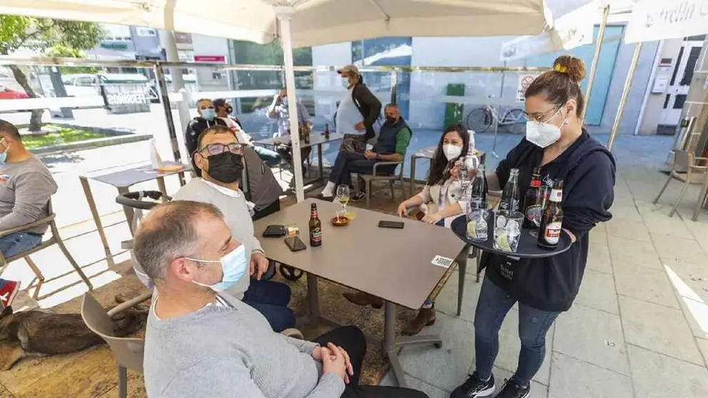 Andaluc&iacute;a, la comunidad de Espa&ntilde;a donde m&aacute;s baj&oacute; el paro en 2021