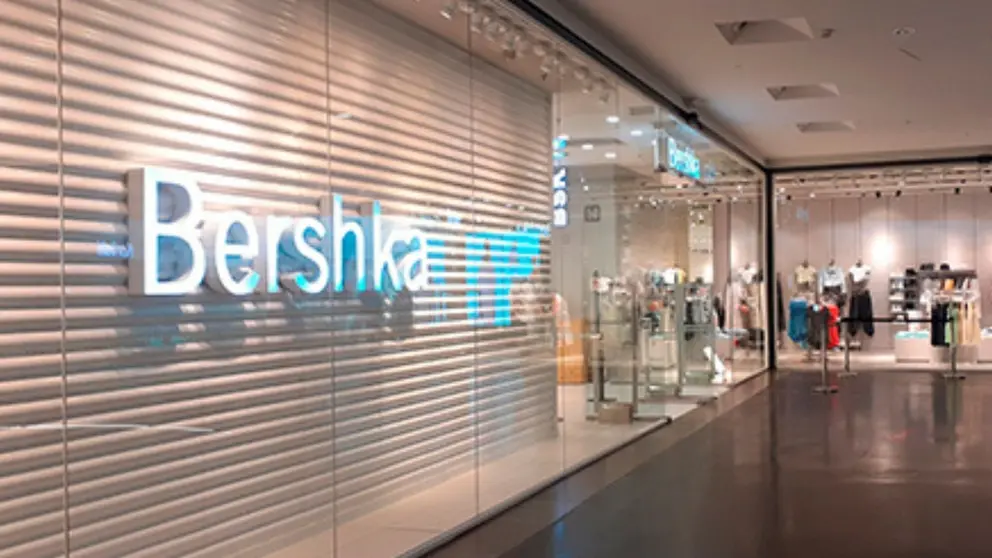 La mayor rebaja en Bershka es en el abrigo m&aacute;s caliente del mundo: 56% de descuento