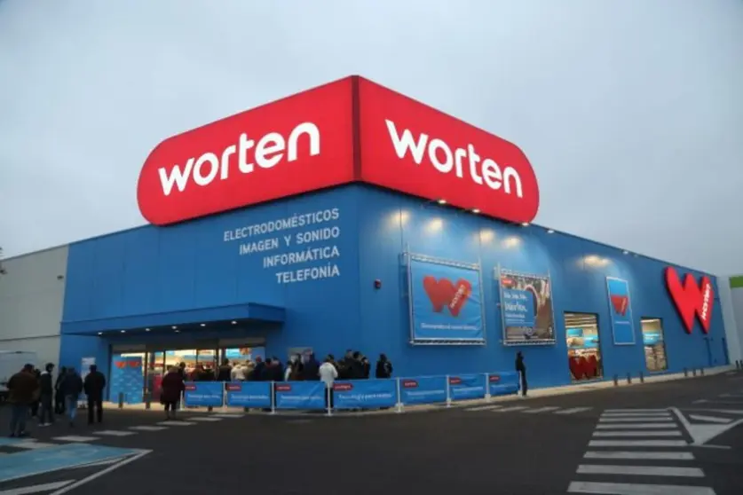 Una freidora sin aceite de dise&ntilde;o exclusivo triunfa en las rebajas de Worten: 37% de descuento