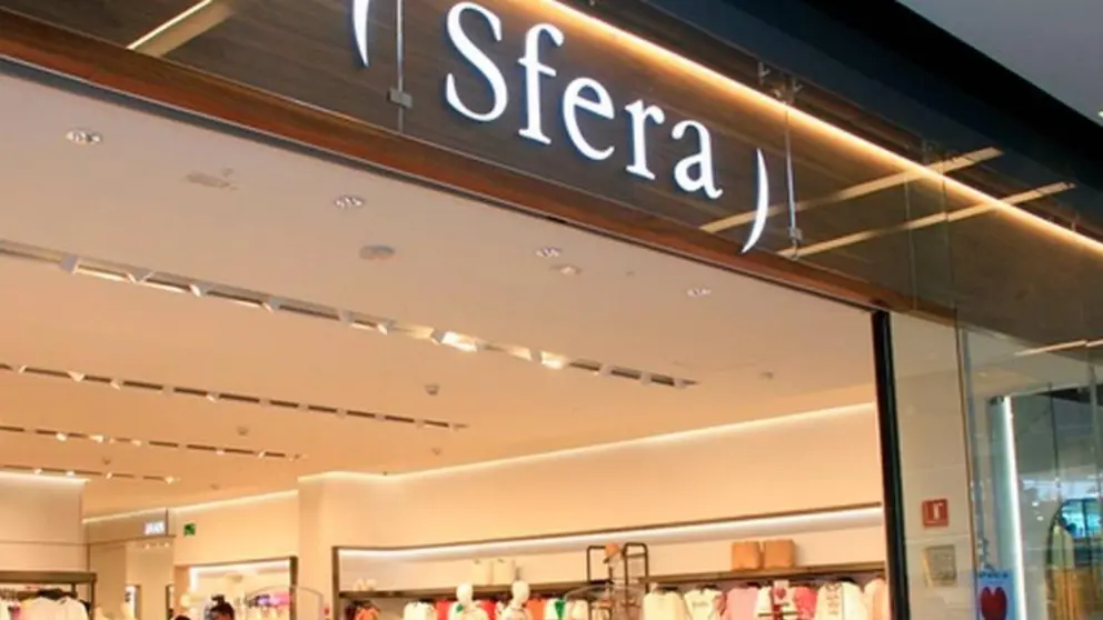 Sfera combate a Zara este enero con estos 5 parkas imprescindibles que ya est&aacute;n en El Corte Ingl&eacute;s