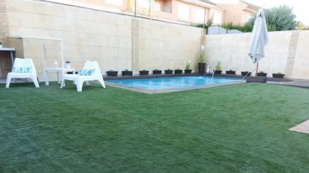 La casa de Jerez en venta m&aacute;s valorada en Fotocasa es un chalet con piscina que sorprende por su precio