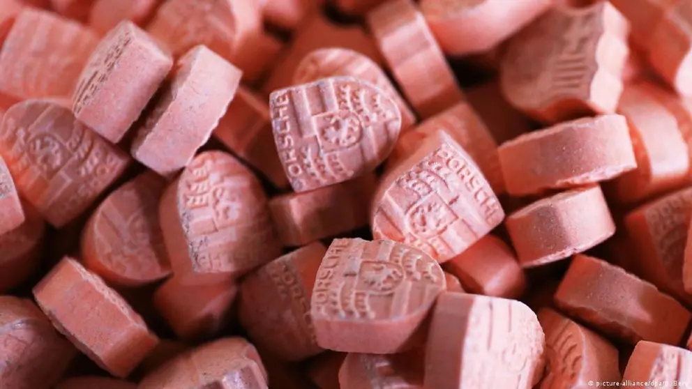 Esconde 46 pastillas de &eacute;xtasis en su ropa interior en Granada