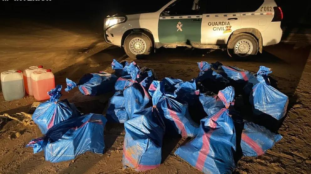 Intentan alijar 540 kilos de hach&iacute;s en la Loma el Puerco en Chiclana