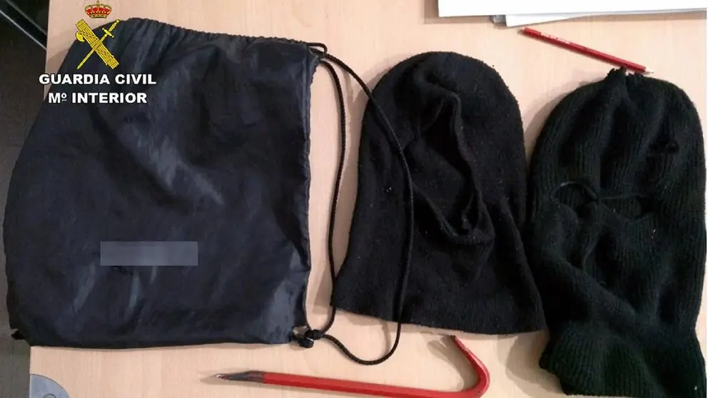 4 menores roban con violencia en un bar de Gibrale&oacute;n