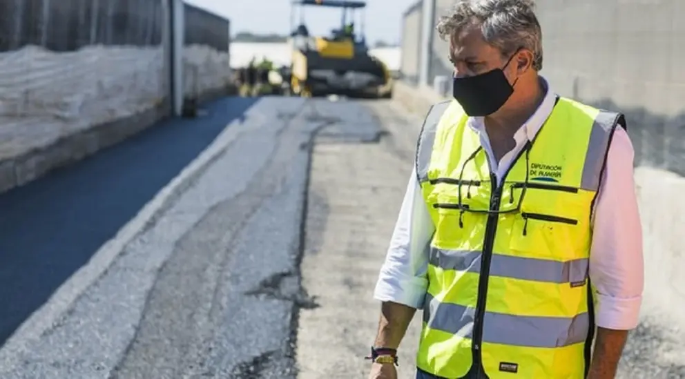 120.000 euros para pavimentar la AL-3117 entre CASI y Rioja con un firme especial