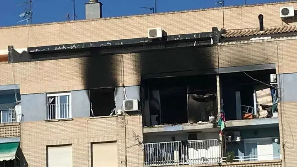 Arde una casa en San Juan de Aznalfarache con un hombre de 69 a&ntilde;os dentro (1)