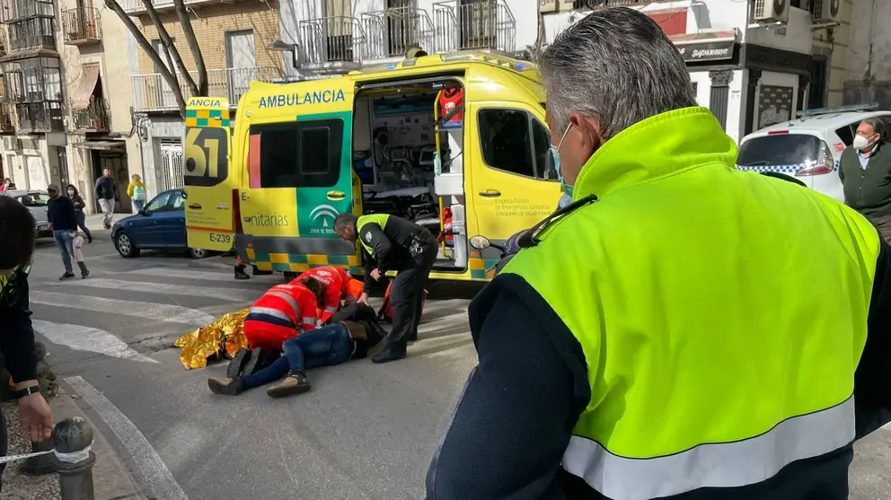 Un herido tras un impactante accidente de moto en Ja&eacute;n