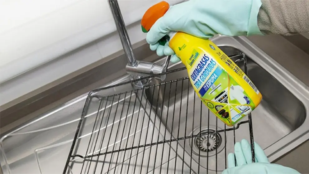 Mercadona acaba con la grasa en la cocina y muebles con su nuevo producto: m&aacute;s potente y perfumado