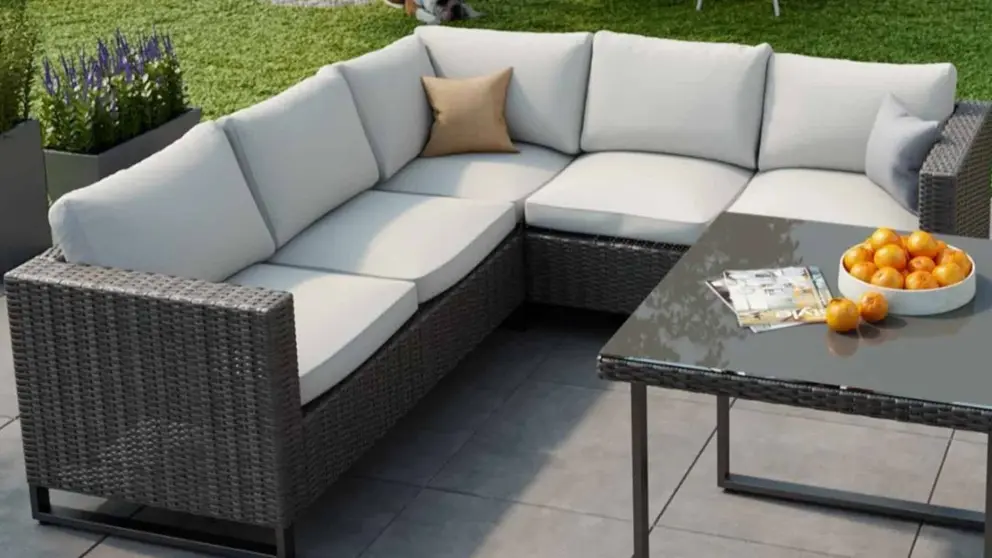 Mueble de porche de metal y rat&aacute;n NATERIAL Noa de Leroy Merlin