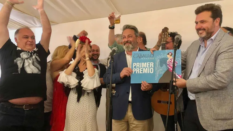 La Pe&ntilde;a la Buena Gente ganadora del primer premio del Concurso Casetas Feria de Jerez 2022