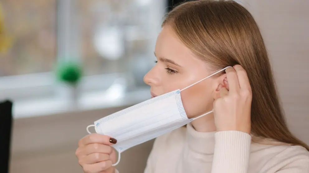 Estos son los nuevos interiores en los que las mascarillas dejan de ser obligatorias