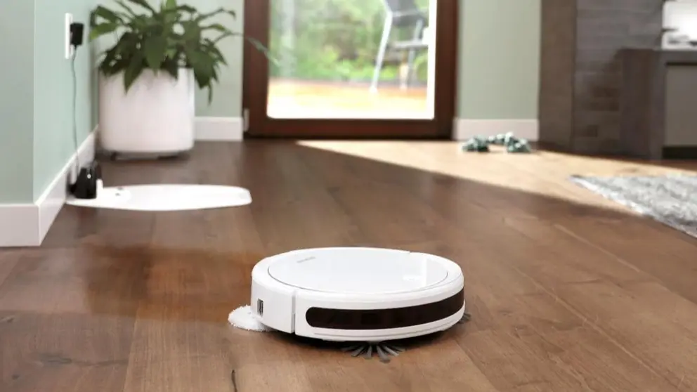 Llega a Leroy Merlin el robot aspirador que aspira y friega: pulso a Amazon y Media Markt