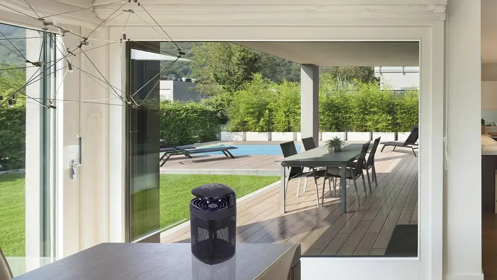 Alcampo entra en guerra con los mosquitos: ficha 3 l&aacute;mparas que arrasan con ellos