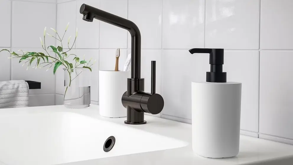 Si tu lavabo del ba&ntilde;o es blanco: Ikea lo llena de clase por s&oacute;lo 2 euros