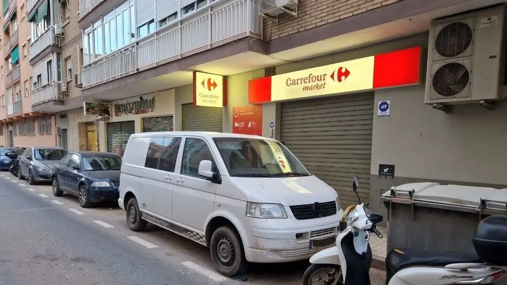 Muere una ni&ntilde;a de 3 a&ntilde;os tras caerle un mueble de un supermercado en M&aacute;laga