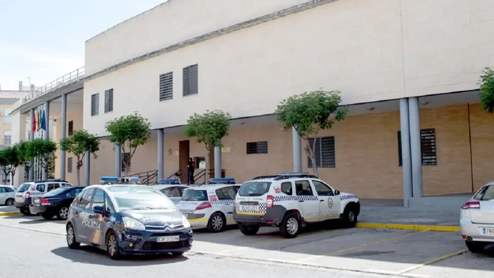 Huye de la Polic&iacute;a saltando al vac&iacute;o tras cometer varios robos en Sevilla