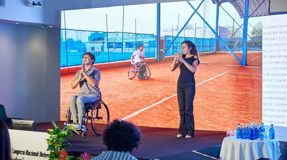 Networking inclusivo Emoci&oacute;n desde Conil