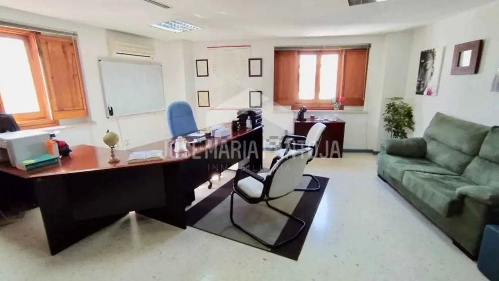 Piso en Idealista con vistas a la rotonda de los Casinos