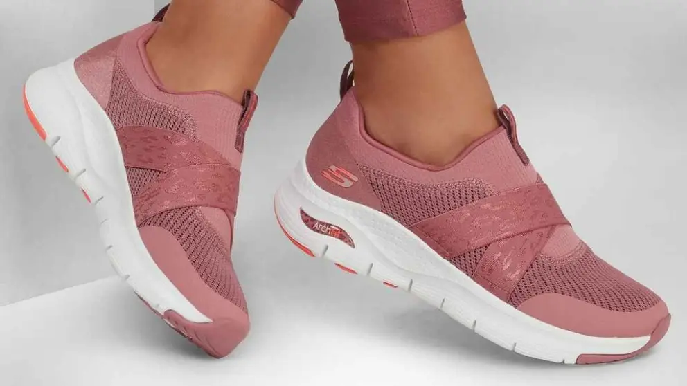 Adi&oacute;s cordones con las Skechers m&aacute;s molonas en rosa: Tallas de la 36 a la 41