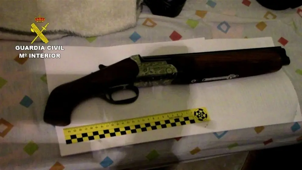 Terror en Sevilla. Siembran el p&aacute;nico con una escopeta en una oficina de Correos