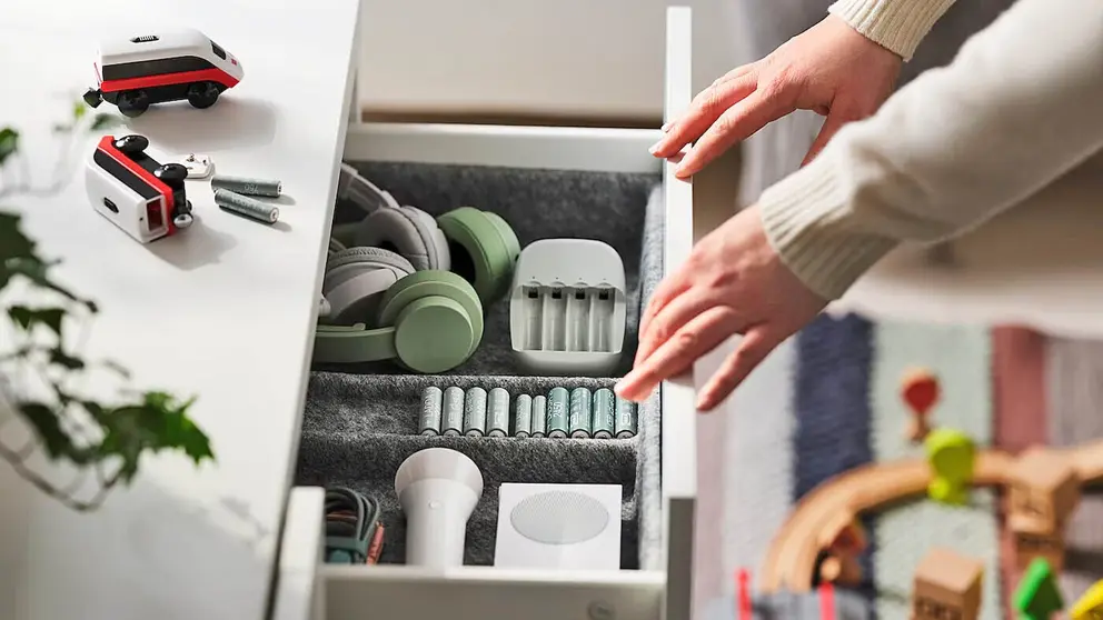 En Ikea te recargan hasta las pilas por si se te va la luz