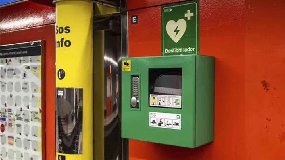 As&iacute; roban un desfibrilador automatizado de una estaci&oacute;n del metro de Granada