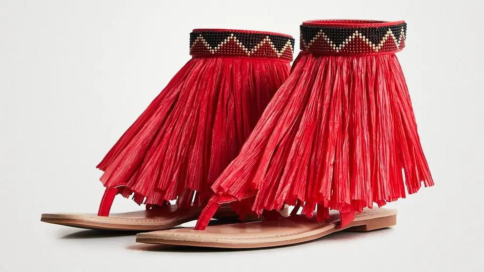 Estas sandalias de Desigual parecen sacadas de una tribu de indios siux