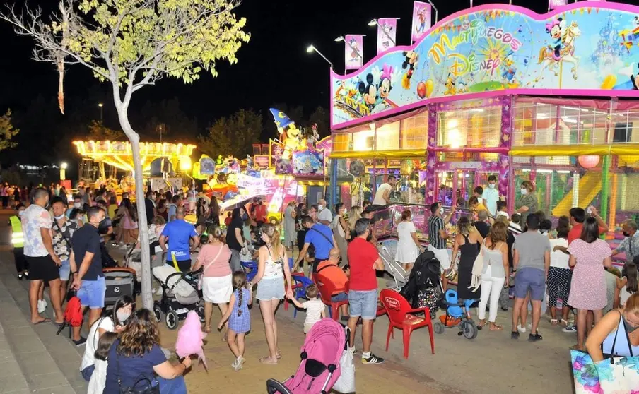 Violan a una joven mientras orinaba en un ba&ntilde;o port&aacute;til de la Feria de Linares
