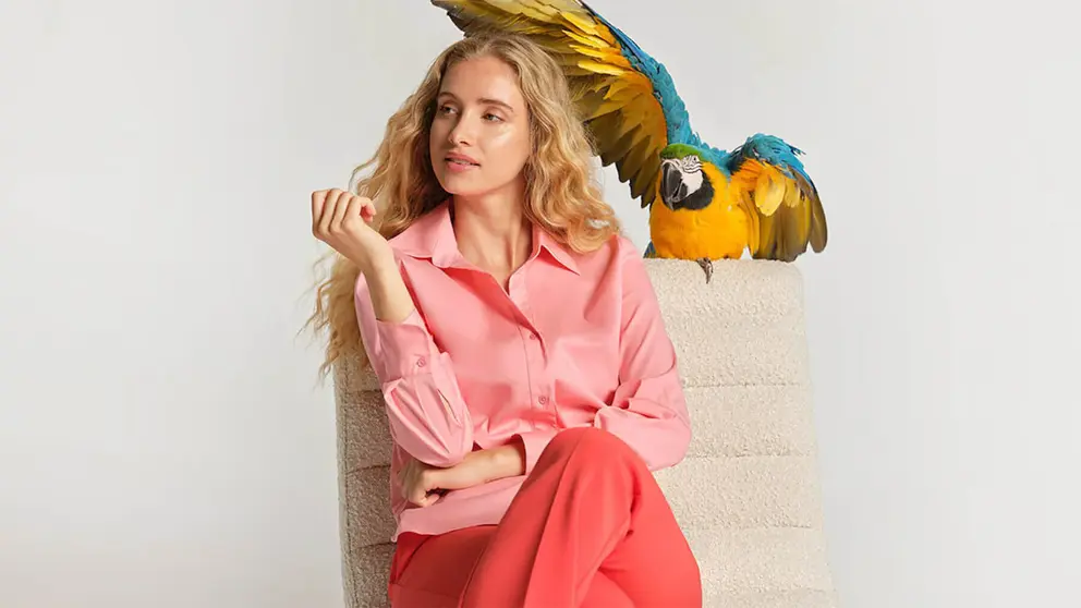 La blusa para mujeres ejecutivas que buscan la elegancia de El Corte Ingl&eacute;s