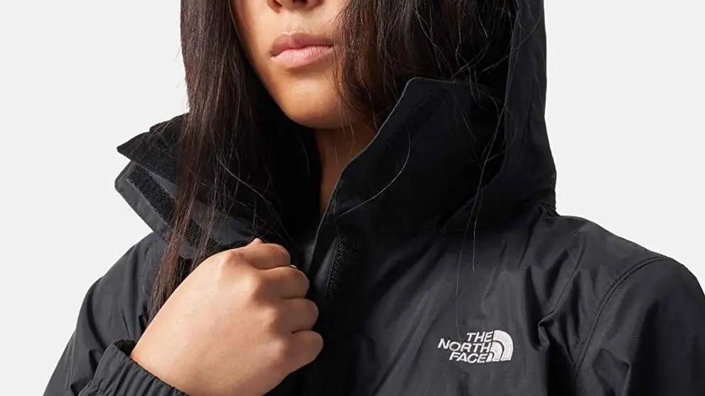 Vuelve la chaqueta de The North Face a Amazon: convierte el fr&iacute;o en brisa por 88 euros
