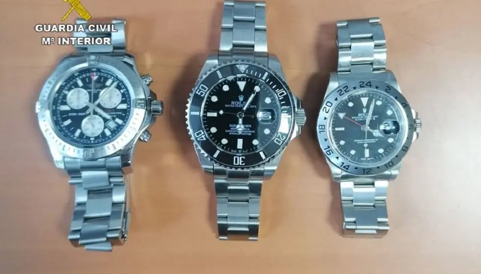 As&iacute; roban varios relojes de alta gama en una joyer&iacute;a de C&oacute;rdoba. Valorados en hasta 1.200 euros