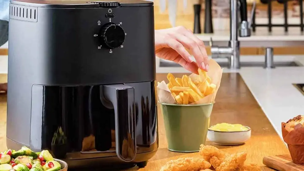 La freidora de aire de Alcampo que no te va a alejar de la cocina este oto&ntilde;o
