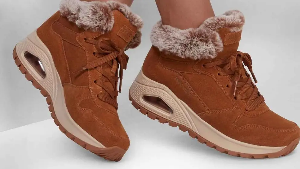 Anda todo el d&iacute;a con estas botas de Skechers: tan c&oacute;modas como unas zapatillas
