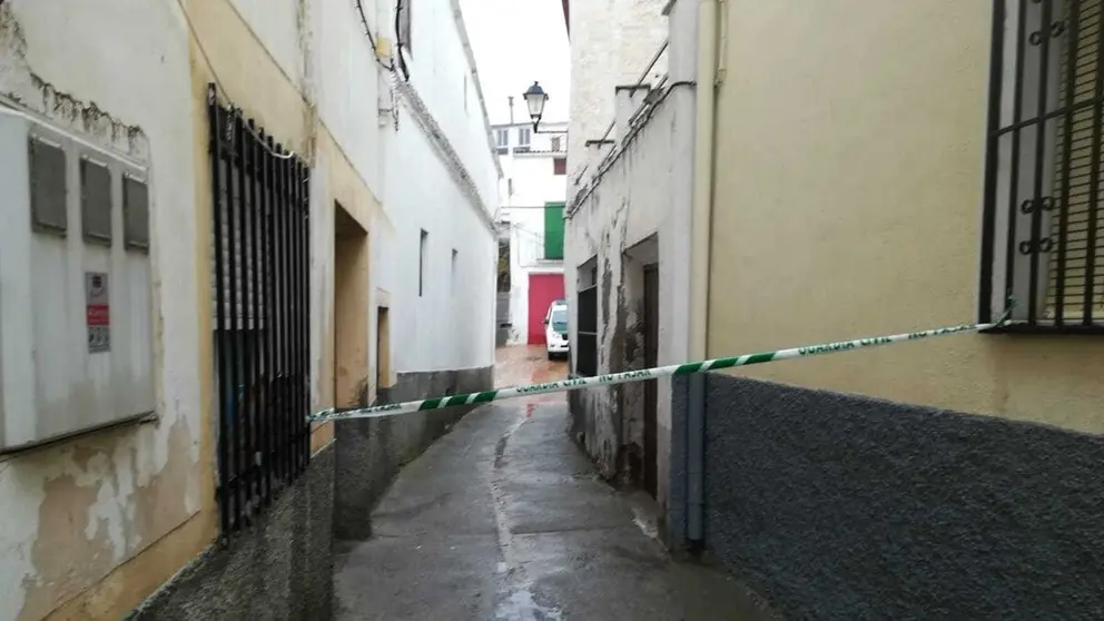 Matan a un hombre de un tiro en Almer&iacute;a, lo dejan en una cuneta y acaban reconociendo los hechos