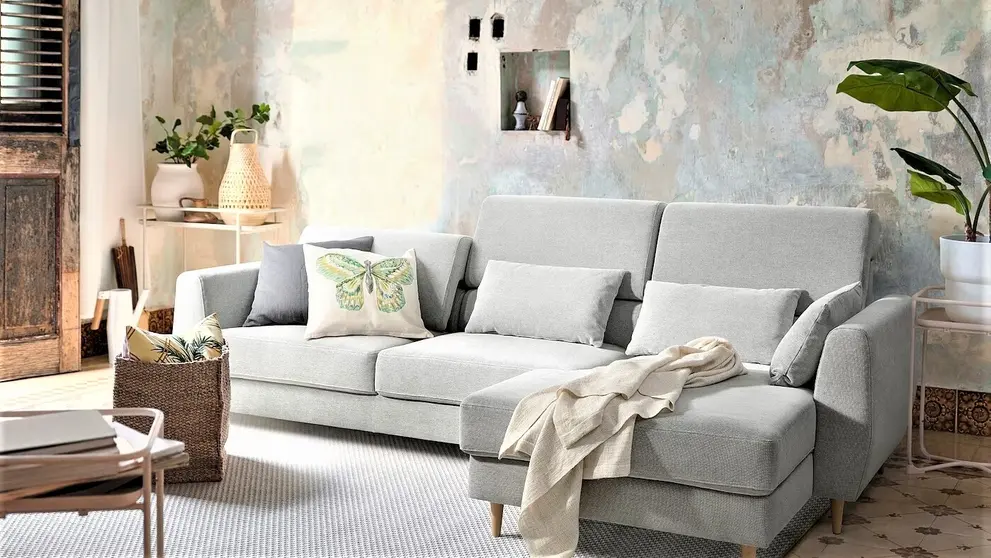 El mejor sof&aacute; con chaise longue de Ikea para conseguir un sal&oacute;n de ensue&ntilde;o