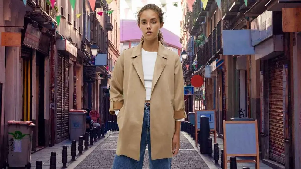 La chaqueta de Pull and Bear m&aacute;s bonita: la llevar&aacute;s este invierno y lograr&aacute;s m&aacute;s clase que un colegio