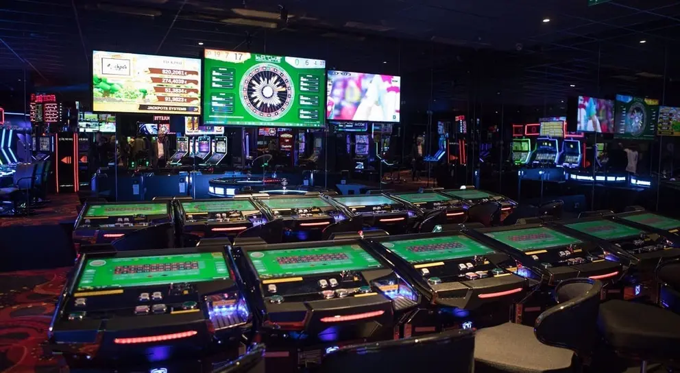 Pelea mortal en un sal&oacute;n de juegos de El Ejido (Almer&iacute;a). Estas son las consecuencias