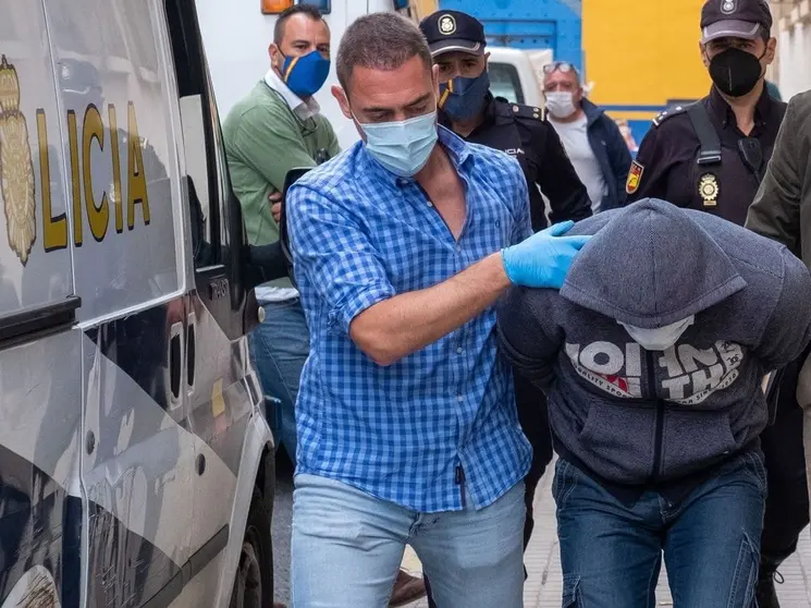 Decapita a un hombre en Huelva y quiere mostrar la cabeza como trofeo. Estas son las novedades