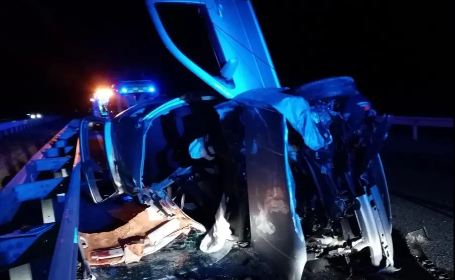 Un muerto y un herido despu&eacute;s de un accidente de tr&aacute;fico en Hu&eacute;rcal-Overa (Almer&iacute;a)