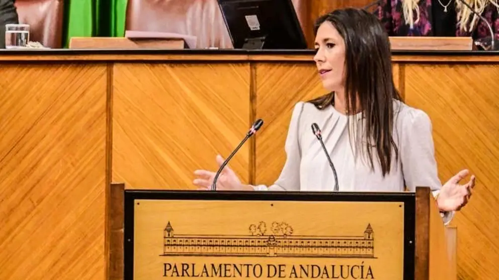 Auxiliadora Izquierdo en el Parlamento de Andaluc&iacute;a