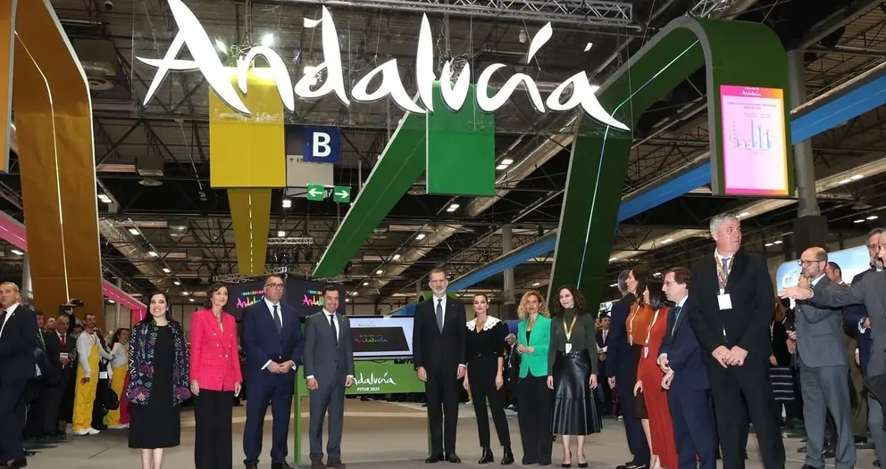El expositor de Andaluc&iacute;a en Fitur 2023 recibe m&aacute;s de 143.000 visitas, casi el doble que en 2022